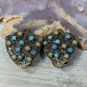 Vintage Clip-On Earrings.